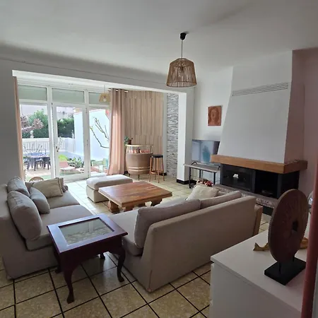 Сasa de vacaciones Maison Tres Bon Emplacement